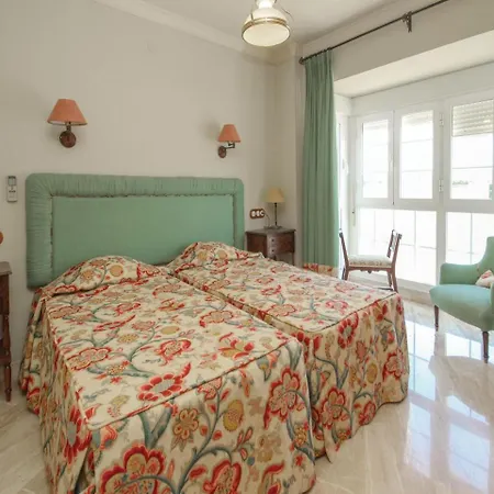 아파트 Three-bedroom In 미하스
