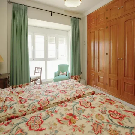 아파트 Three-bedroom In